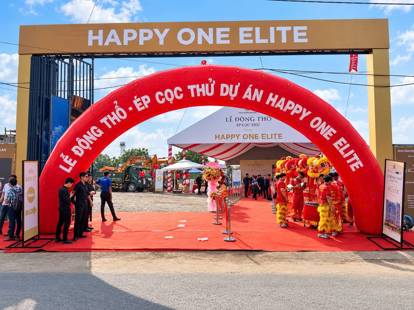 Cổng dự án Happy One Elite tại 218 Tam Bình trong ngày động thổ